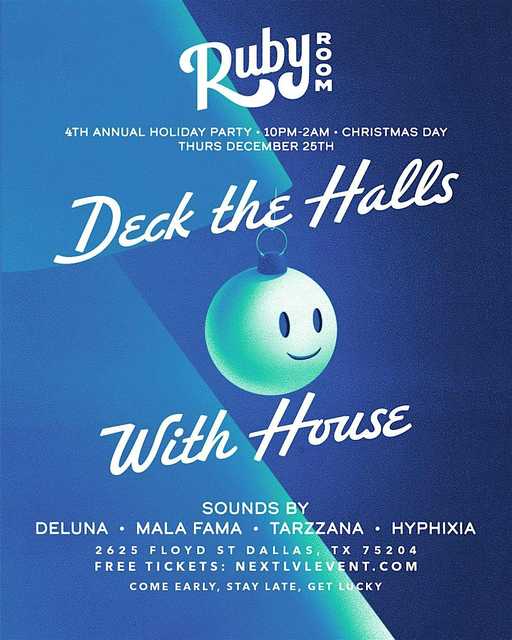 Deck The Halls With House